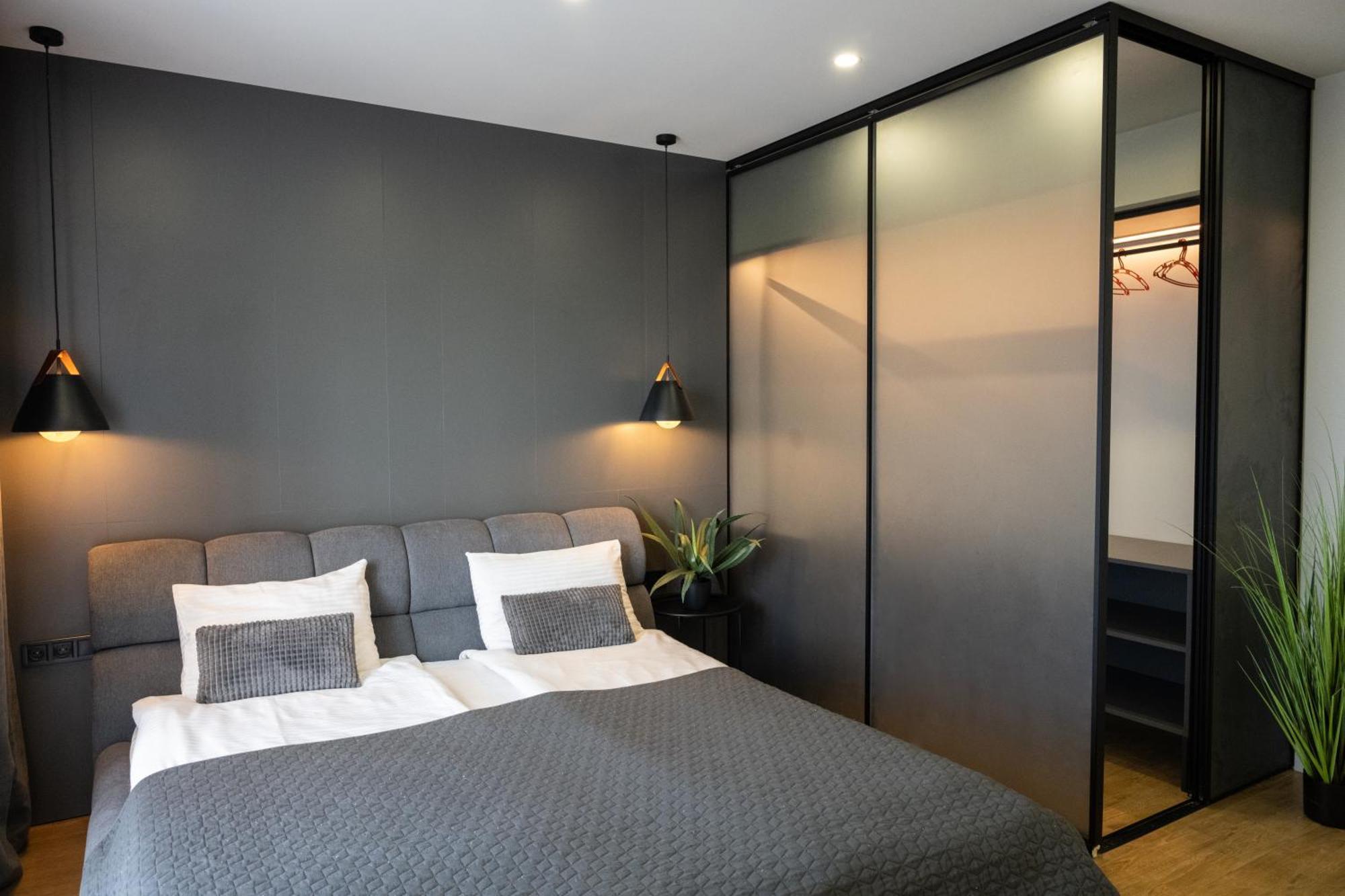 Luxury Apartments “Bozdosh” Uzhhorod Luaran gambar